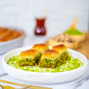Klasik Yaş Baklava